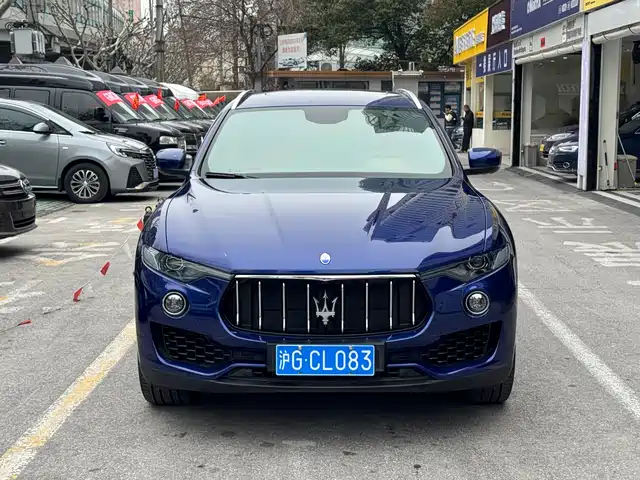 MASERATI LEVANTE