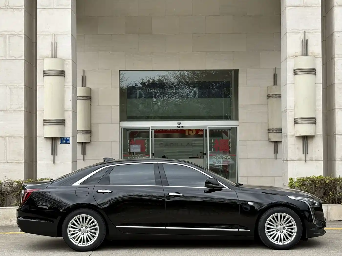 CADILLAC CT6