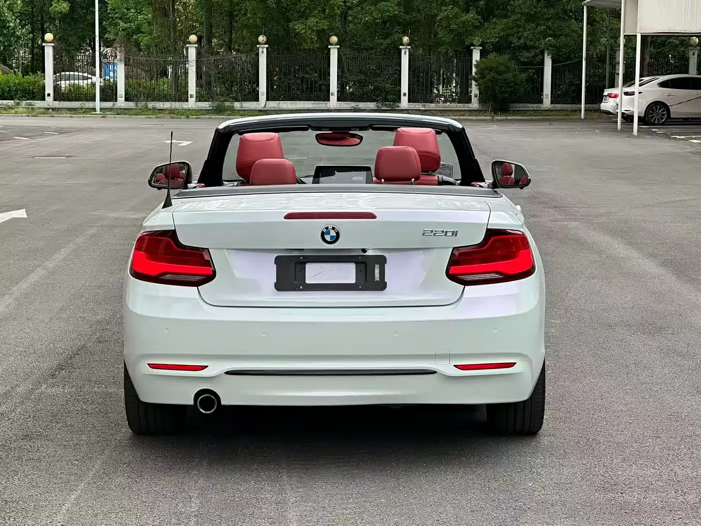 BMW 2 Series (Import) 2018 220i Convertible Coupe Sport Design Package фото 7
