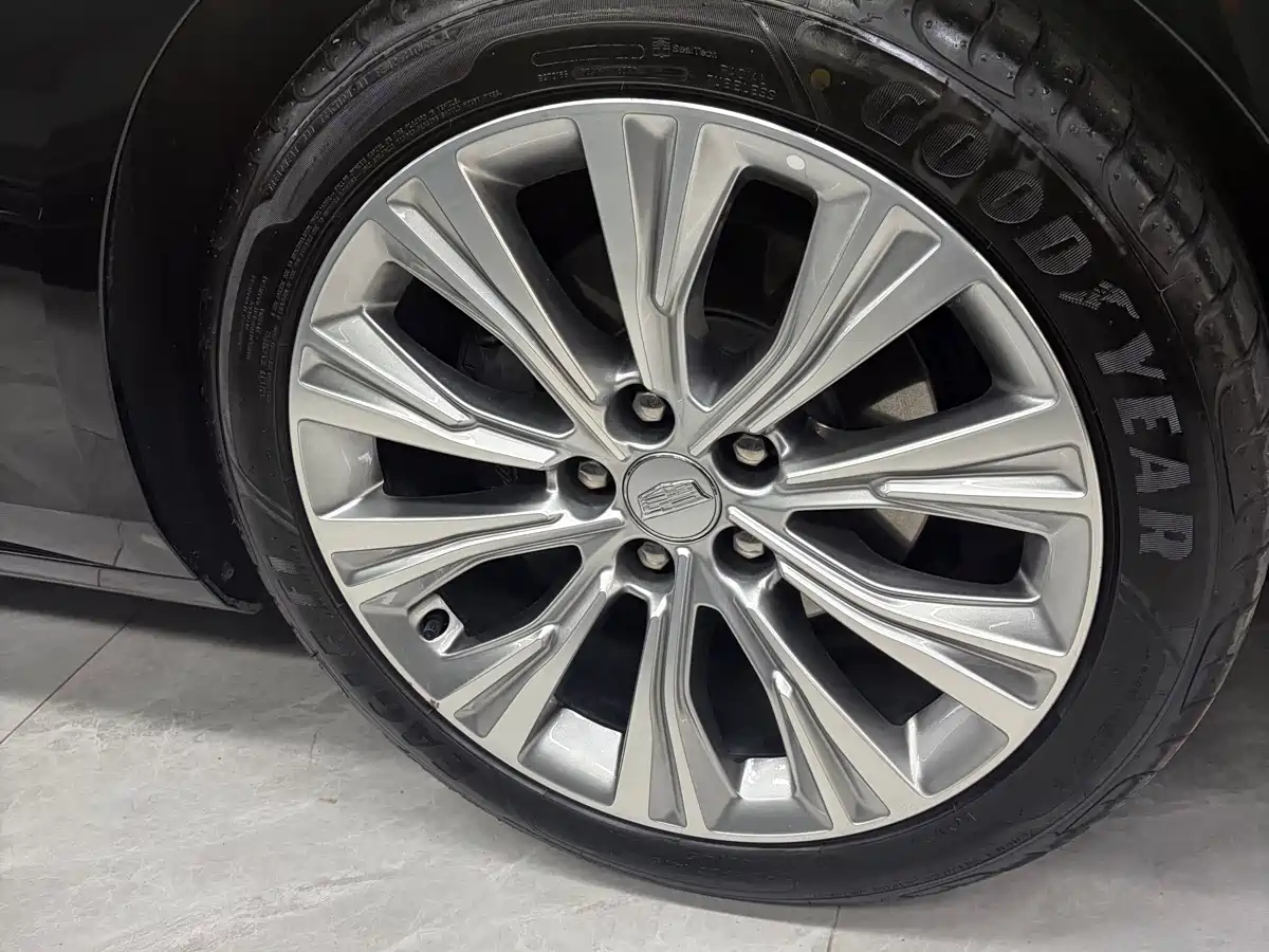 Cadillac CT6 2023 28T Premium Model фото 15