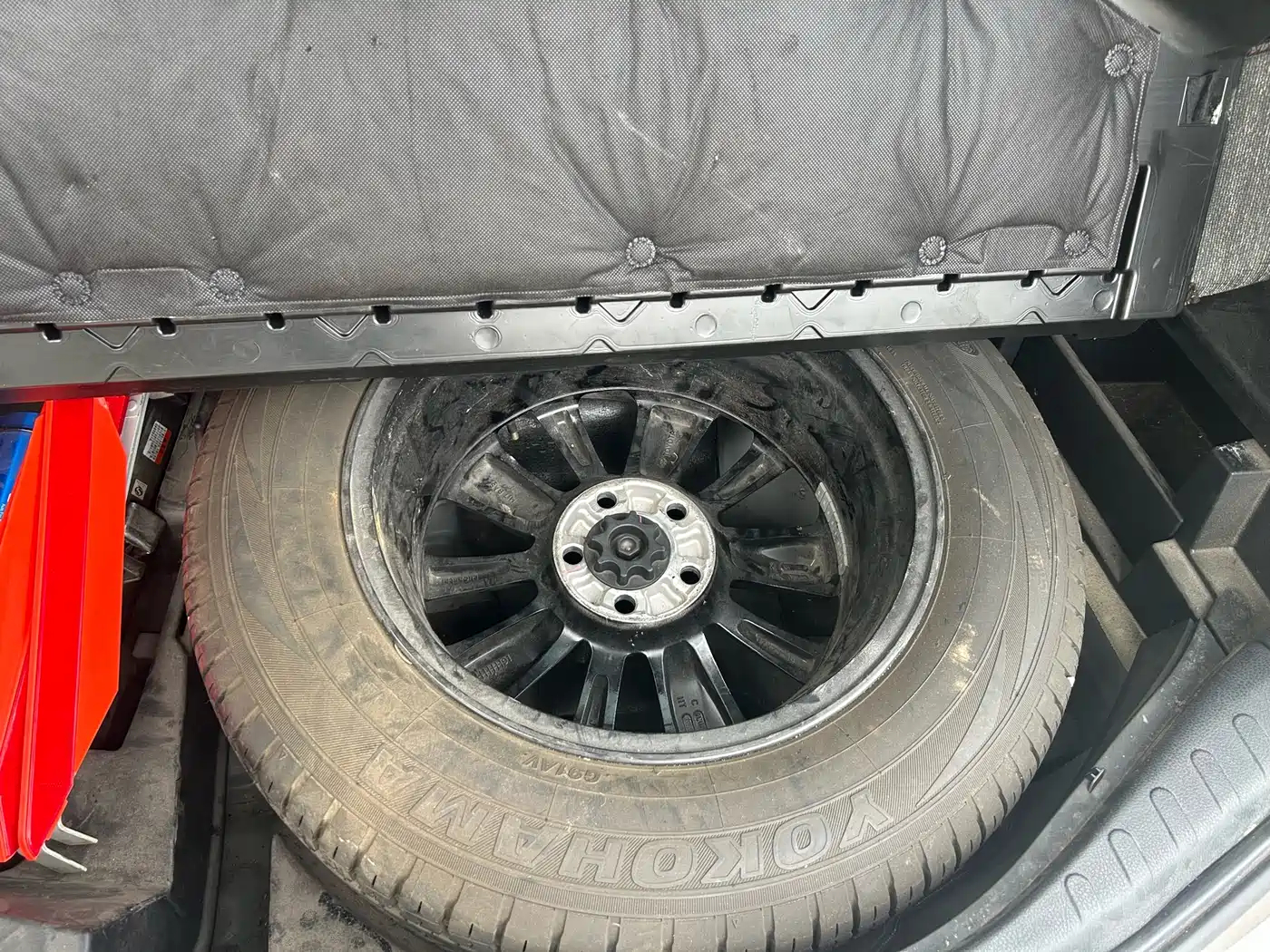 Toyota RAV4 Rongfang 2016 2.0L CVT 2WD Comfort (China V) фото 13