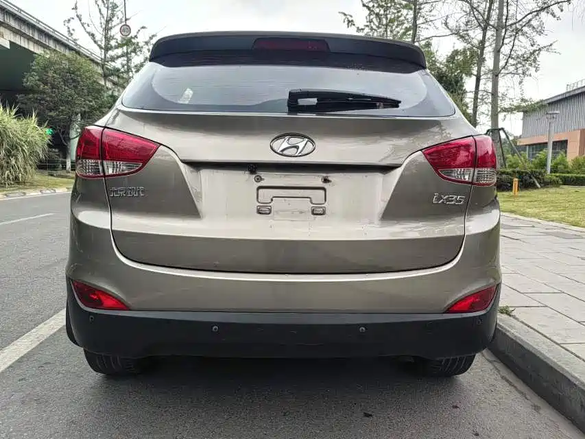 Hyundai Beijing Hyundai ix35 2015 2.0L Automatic 2WD Smart Type China IV фото 9
