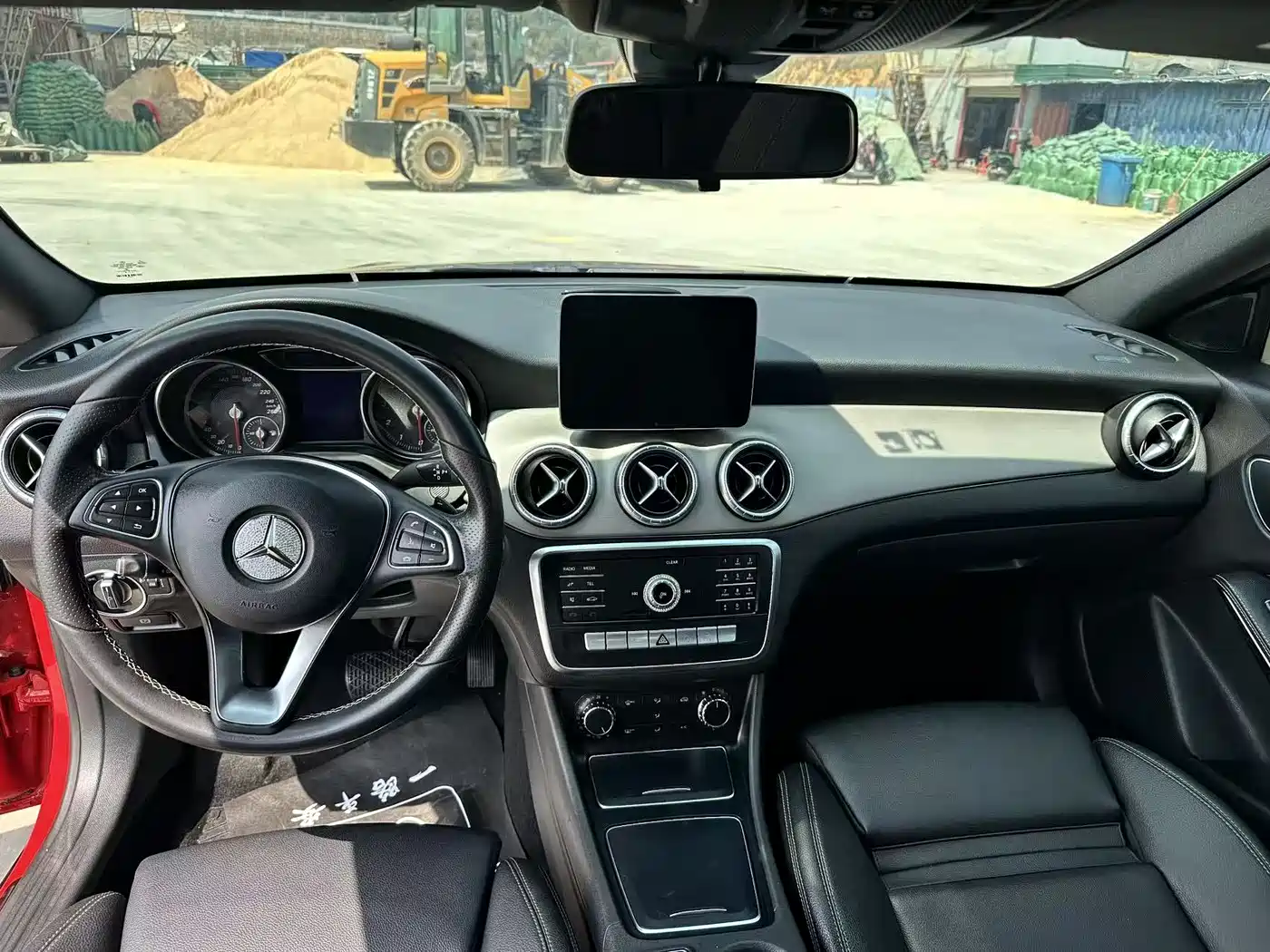 Mercedes-Benz CLA (Import) 2018 CLA 200 Dynamic Edition фото 6