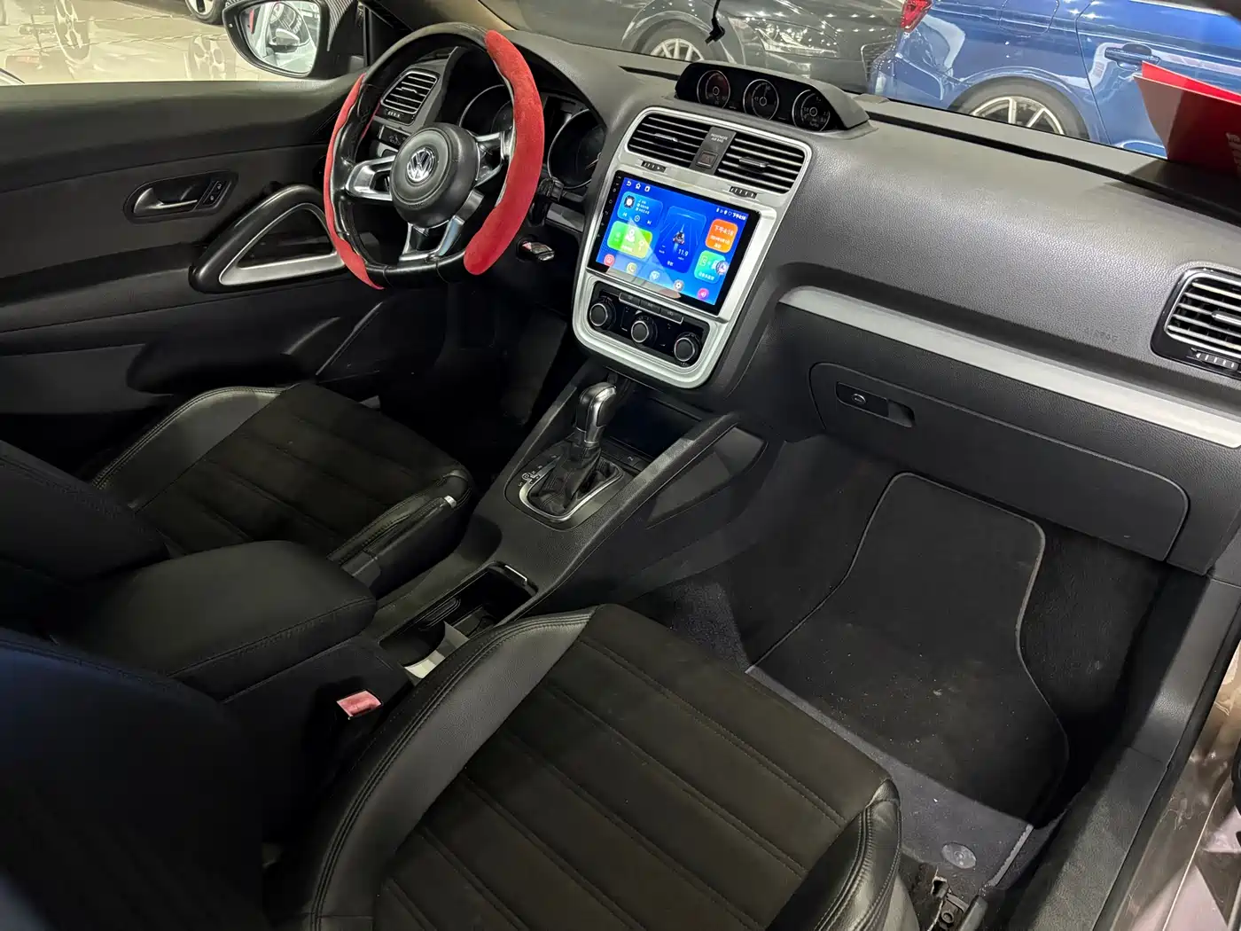 Volkswagen Scirocco 2015 1.4TSI Trend Edition фото 4