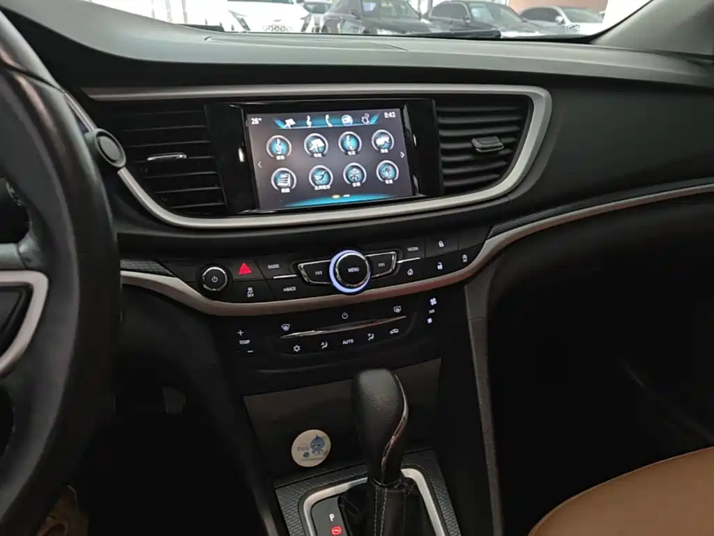 Фото 13 - Buick Excelle