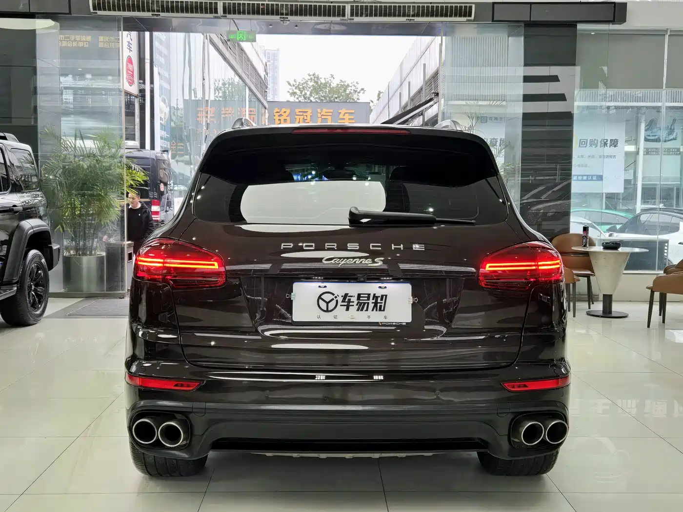 Porsche Cayenne New Energy 2016 Cayenne S E-Hybrid 3.0T фото 5