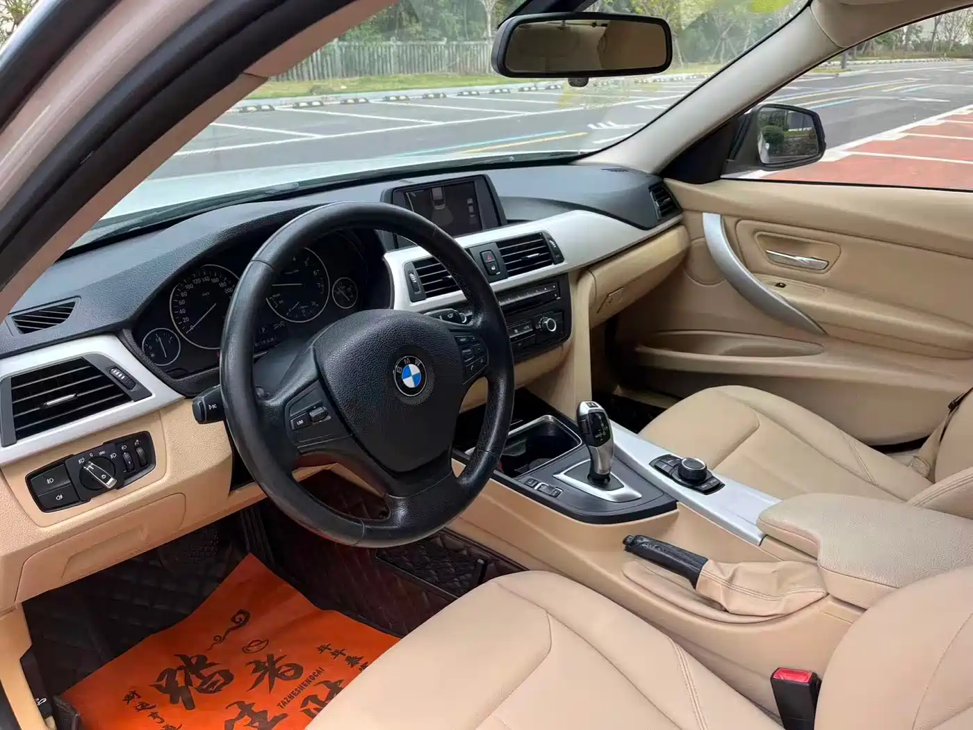 BMW 3 Series 2014 320i Progressive фото 4