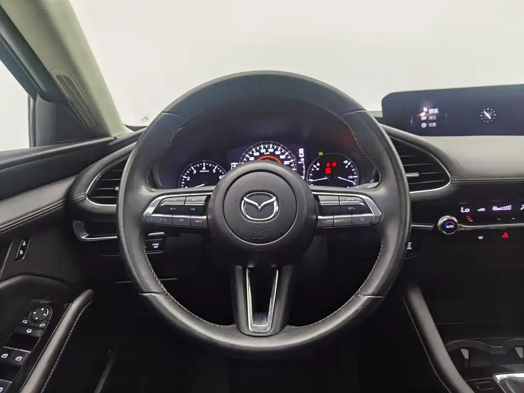 Mazda MAZDA3, миниатюра 11