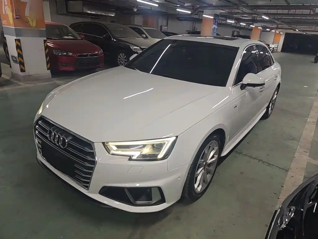 Audi A4L 2019 40 TFSI Fashion (China VI)