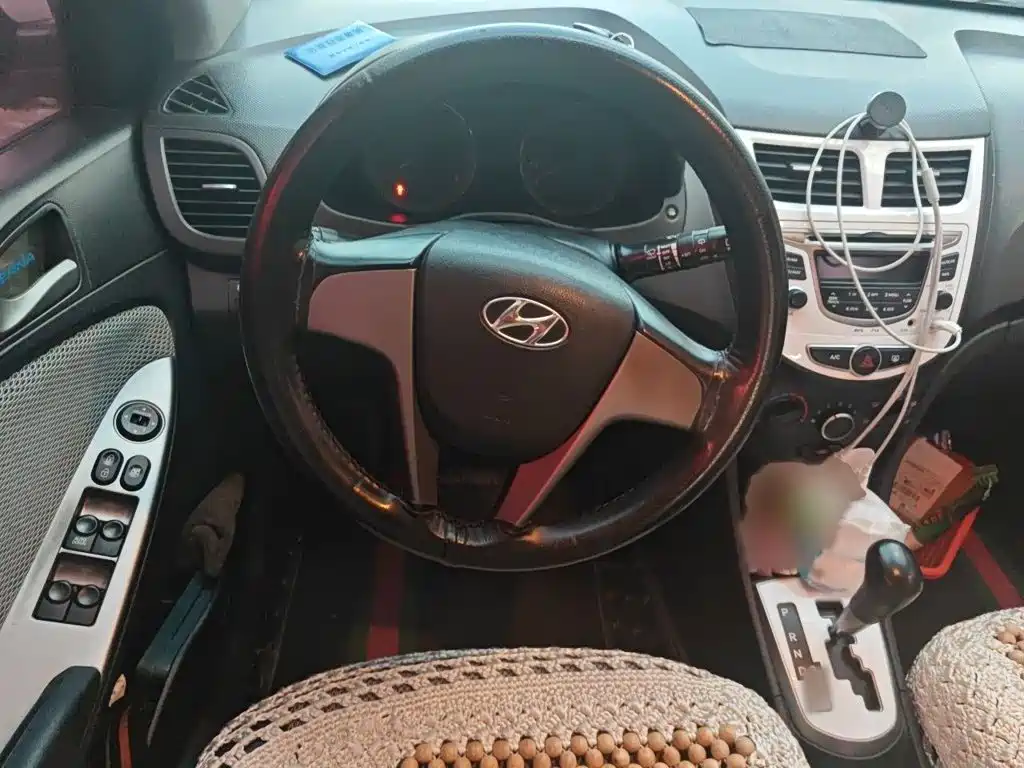 Hyundai Reina 2015 2014 Model 1.4L Automatic GLX