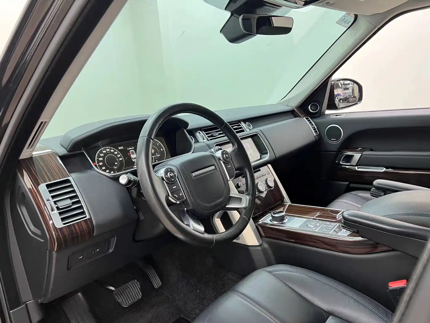 Land Rover Range Rover 2017 3.0 SC V6 Vogue фото 14