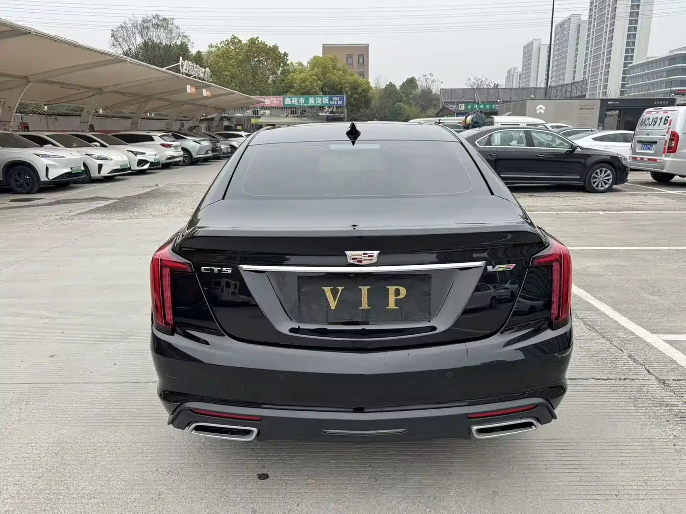 CADILLAC CT5