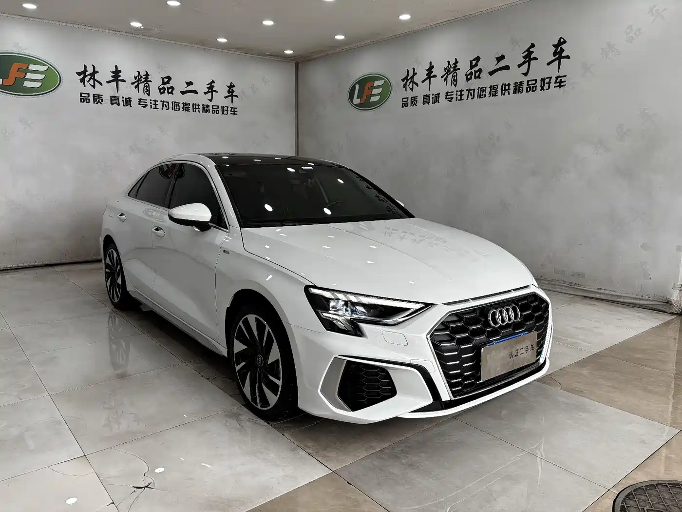 Audi A3 2024 Model A3L Limousine 35 TFSI Fashion Sport фото 3