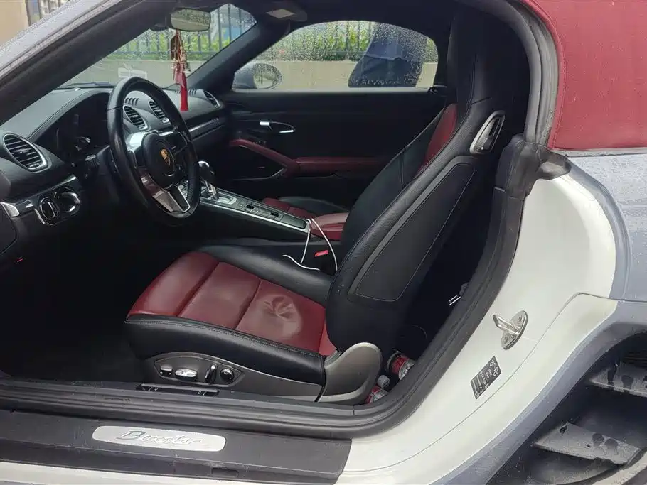 Porsche 718 2022 Boxster 2.0T фото 11