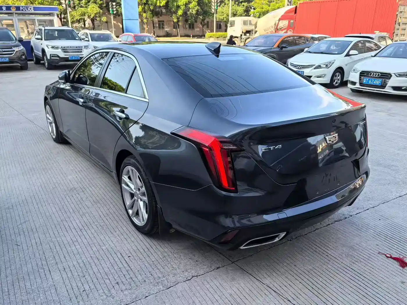 CADILLAC CT4