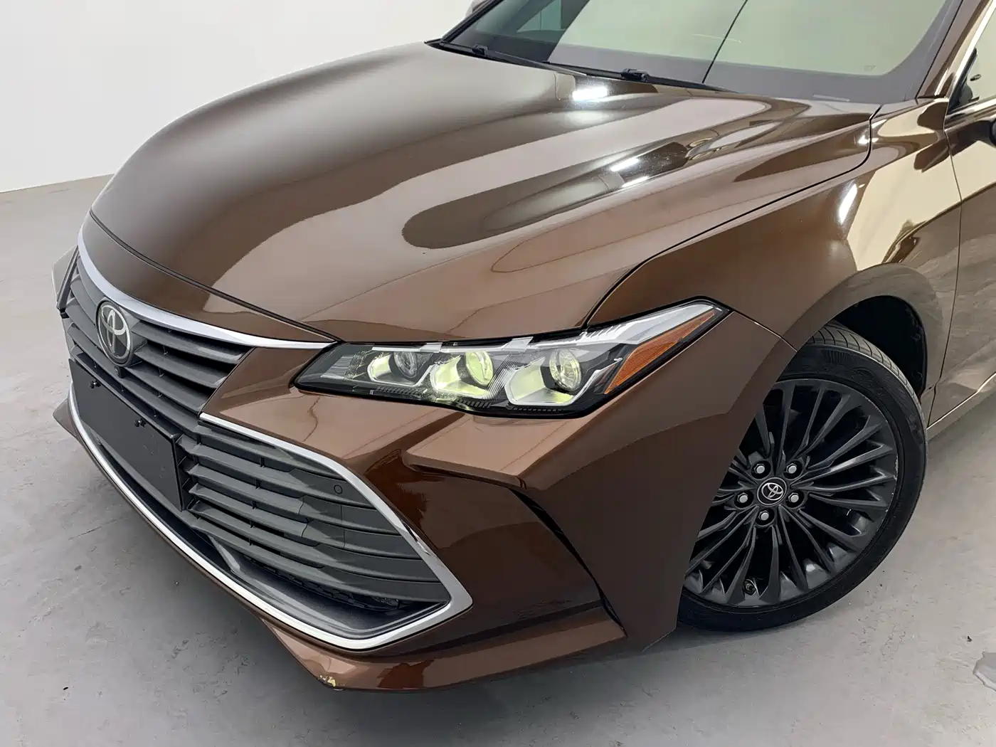 Toyota Avalon 2019 2.5L Touring Premium (China V) фото 7