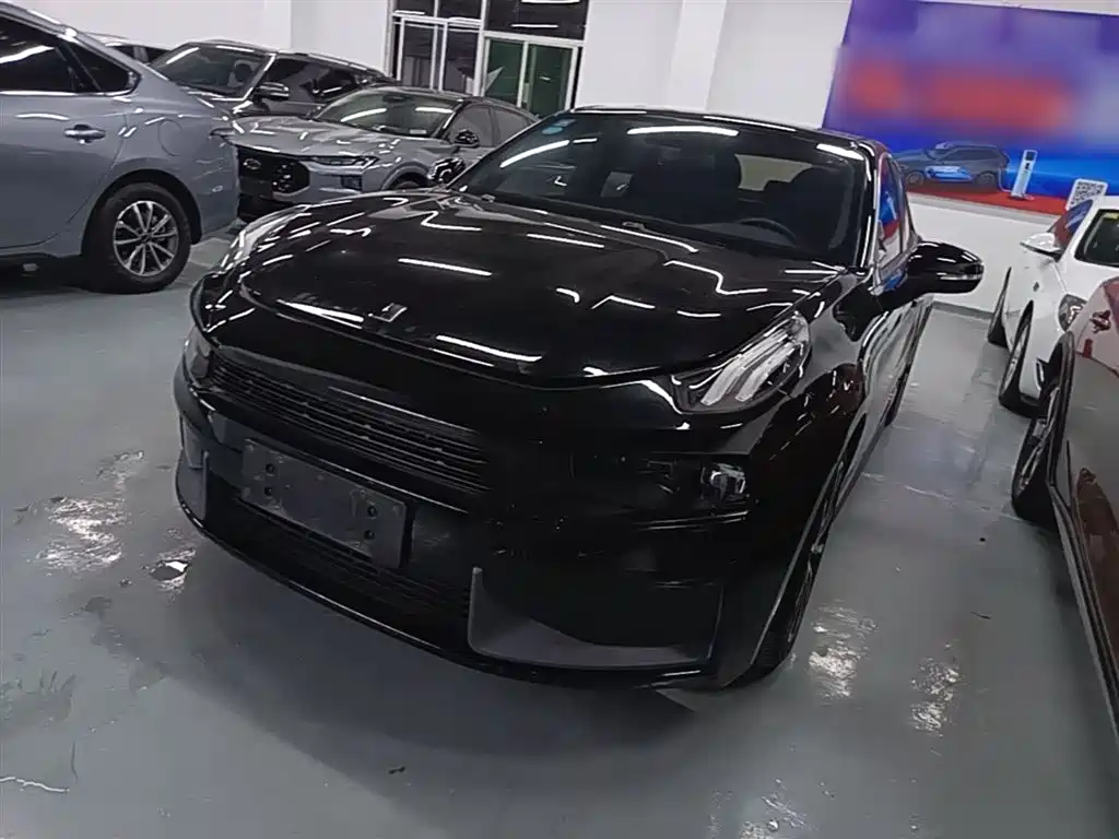 Lynk & Co 03 2019 2.0TD Auto Power Version