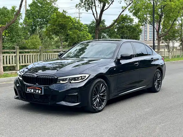 BMW 3 Series 2021