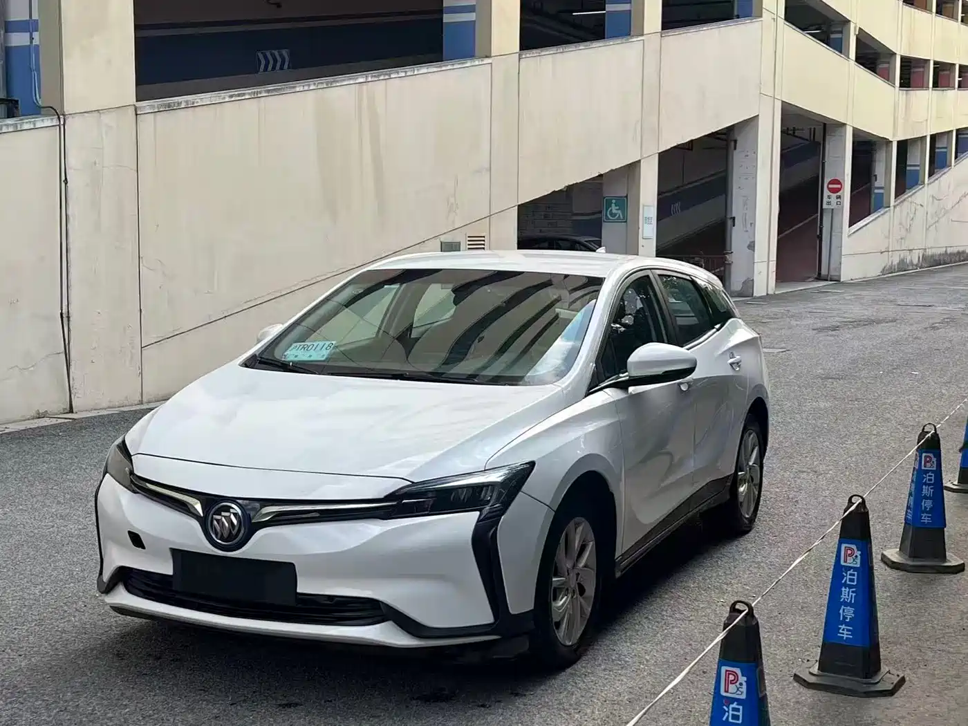 BUICK SLIGHTLY BLUE 6