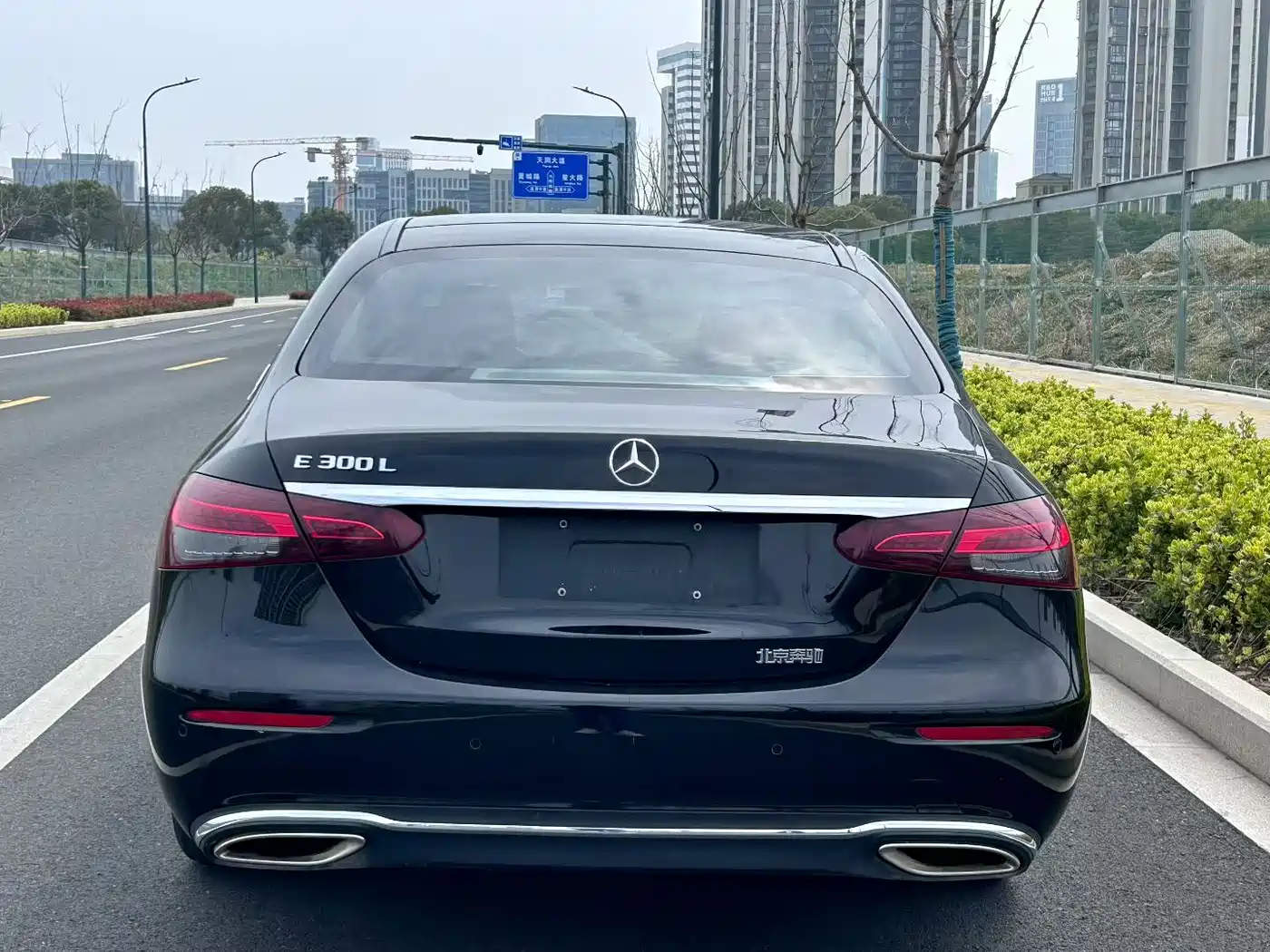Mercedes-Benz E-Class 2022 E 260 L фото 8