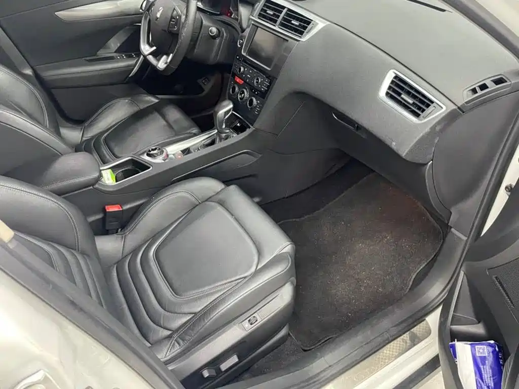 DS 6 2016 2016 1.6T Luxury THP160