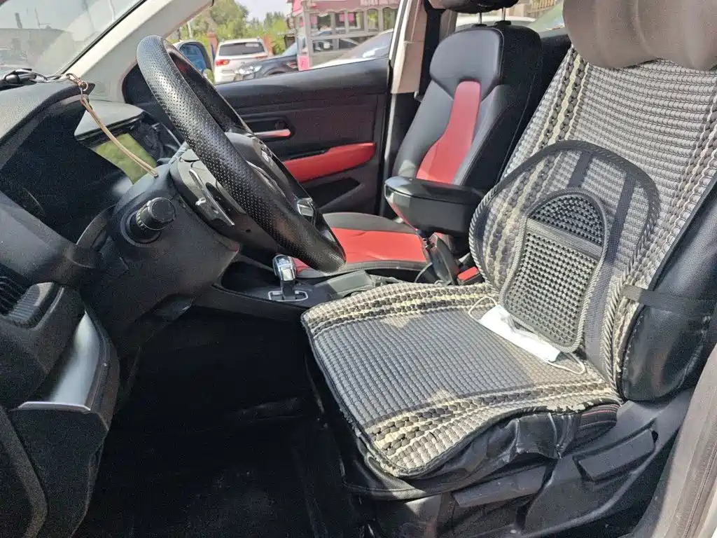 Haval H2s 2017 2017 Model Red Label 1.5T DCT Comfort
