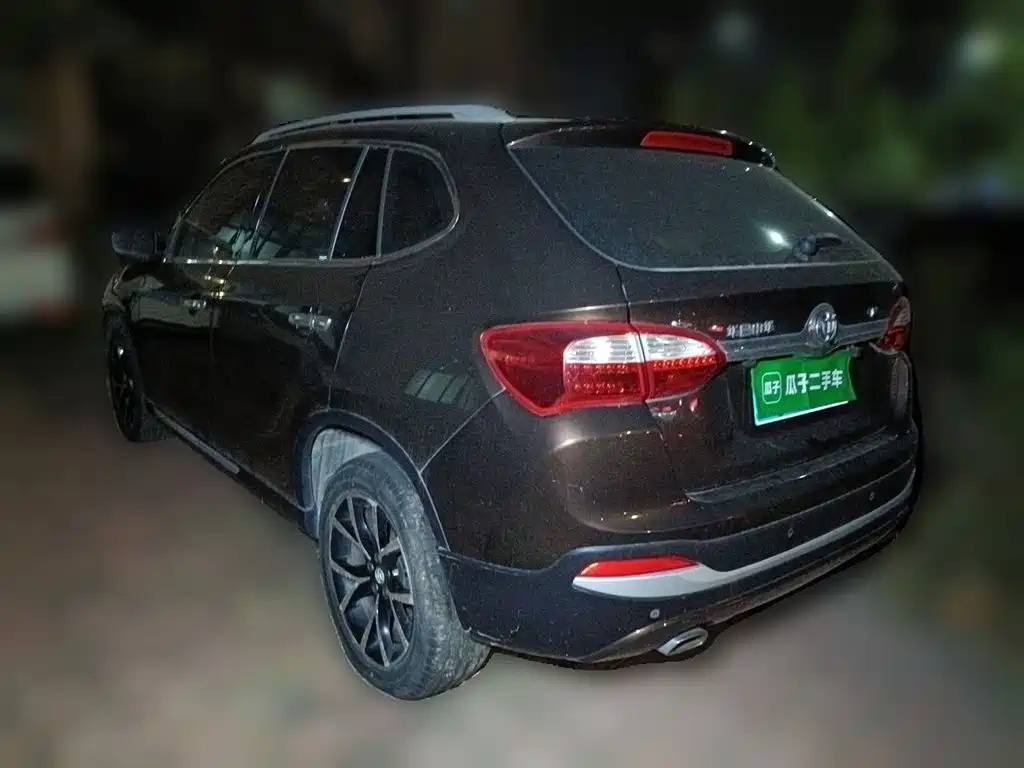 Zhonghua V5 2016 2016 1.5T Automatic 2WD Smart