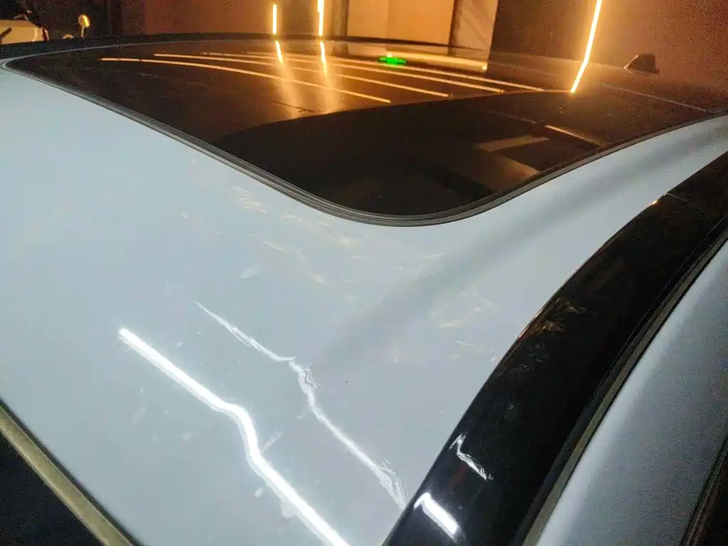 Photo 6 - Geely Atlas