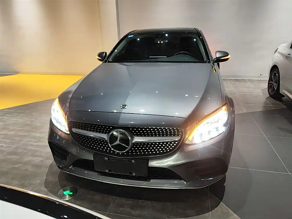 Mercedes-Benz C-Class 2019 C 260 L Sport фото 3