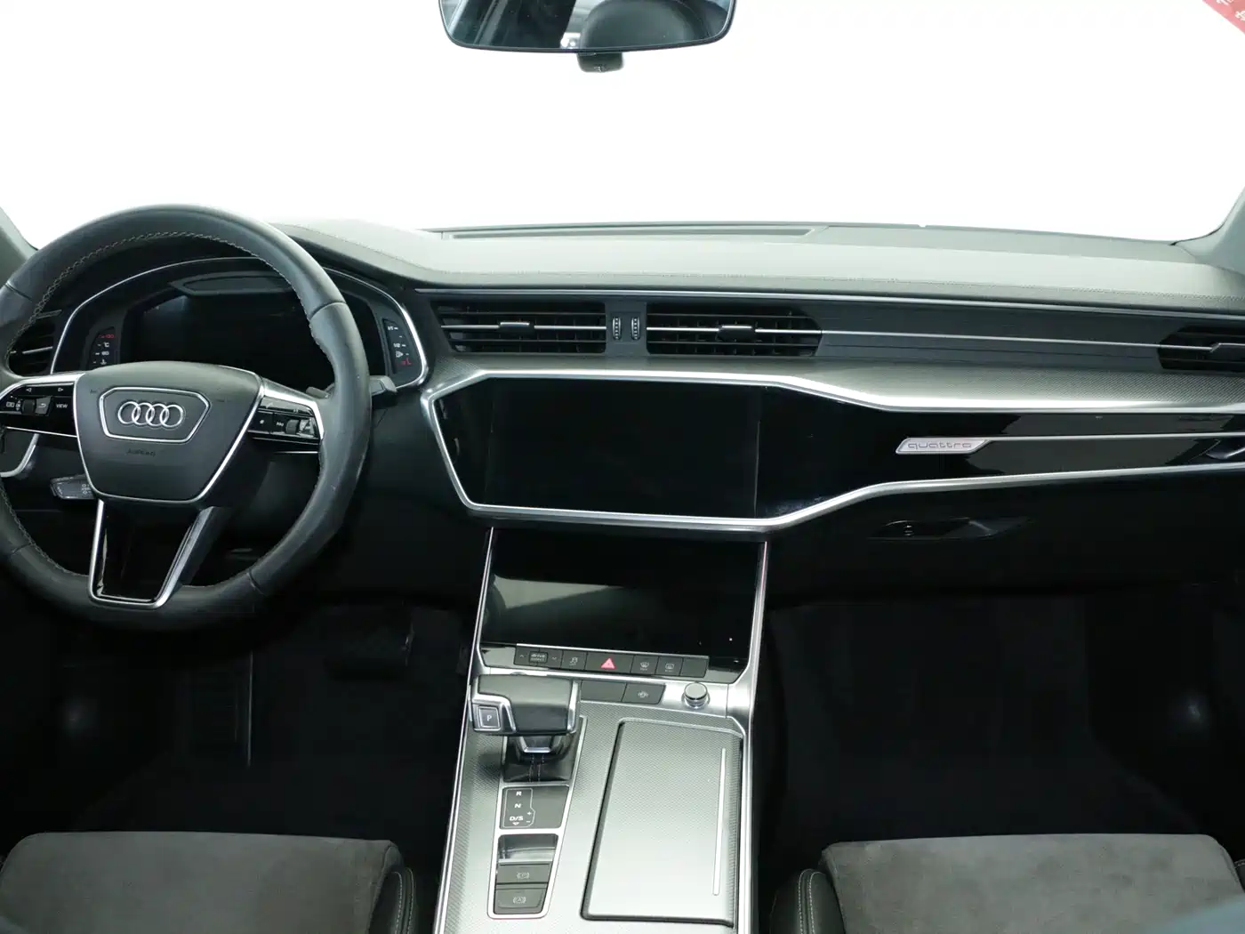 Audi A6L 2021 45 TFSI quattro Exclusive Sport фото 7
