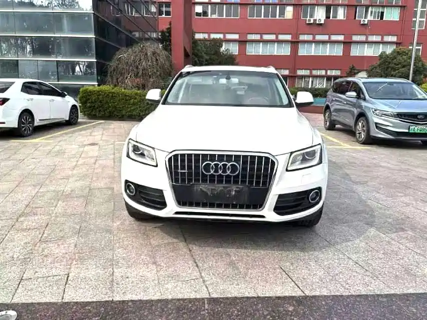Audi Q5 2015 40 TFSI Progressive