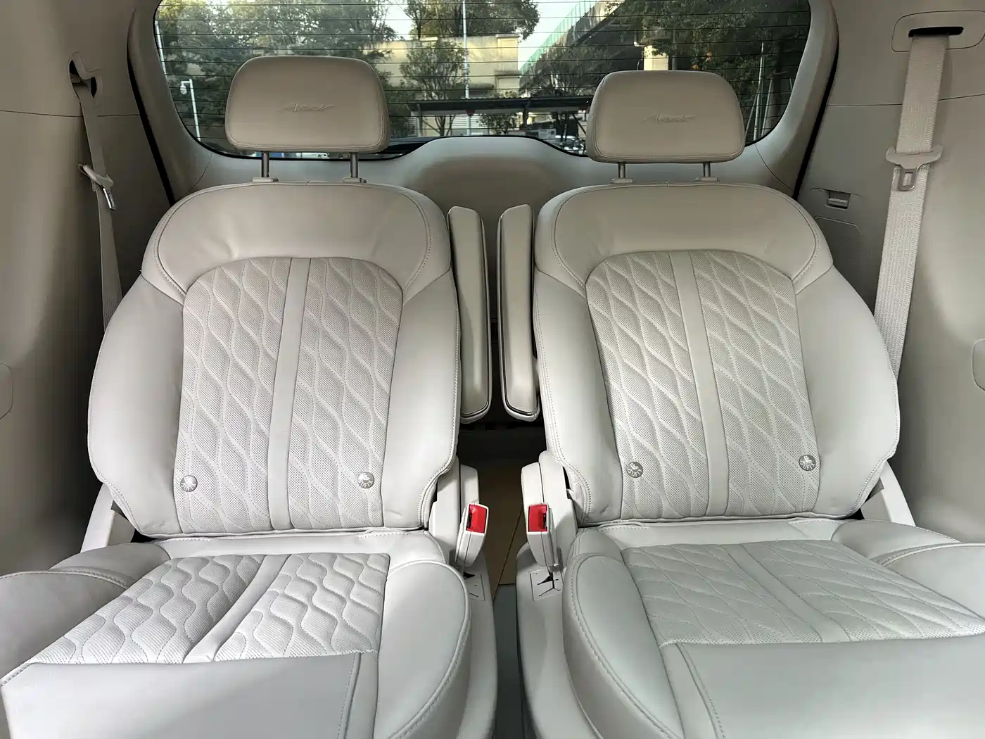 Buick GL8 2022 Avenir Avia 6-Seater Virtue Edition фото 15