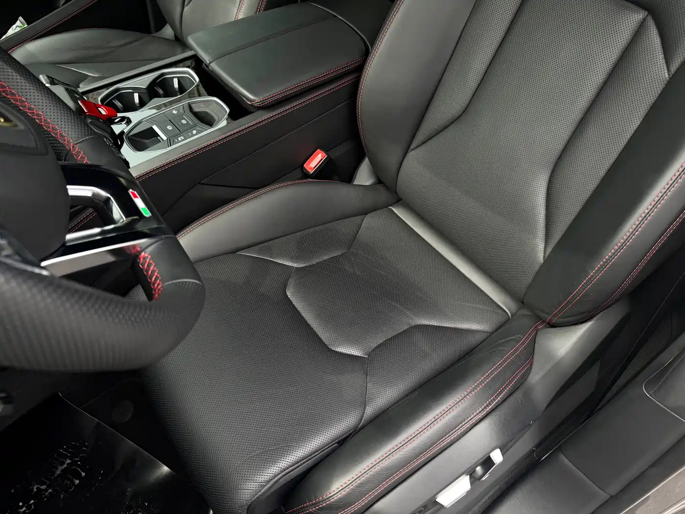 Lamborghini Urus 2021 4.0T V8 фото 24