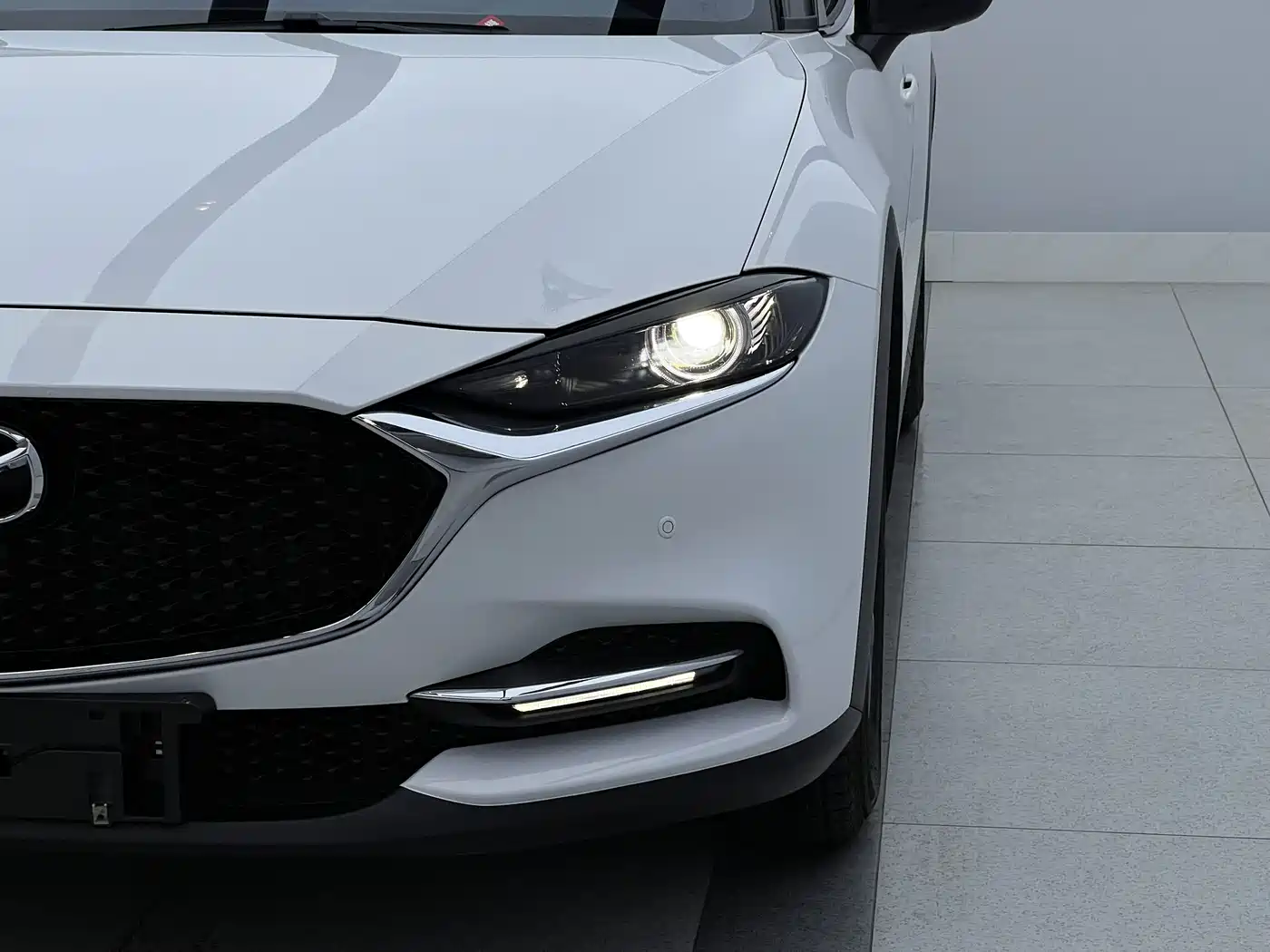 MAZDA CX-4