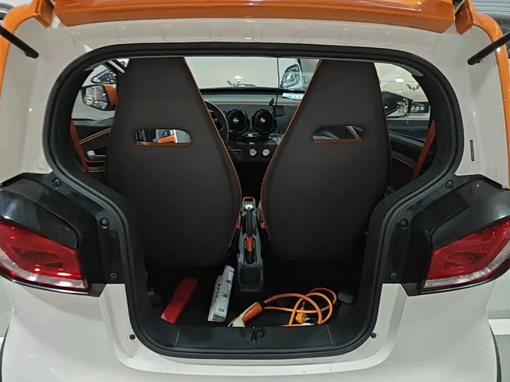 Baojun E100 2019 2019 250KM Smart Edition