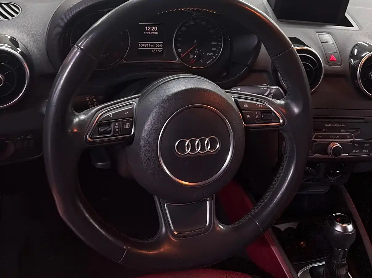 Audi A1 2012 2012 1.4 TFSI Ego