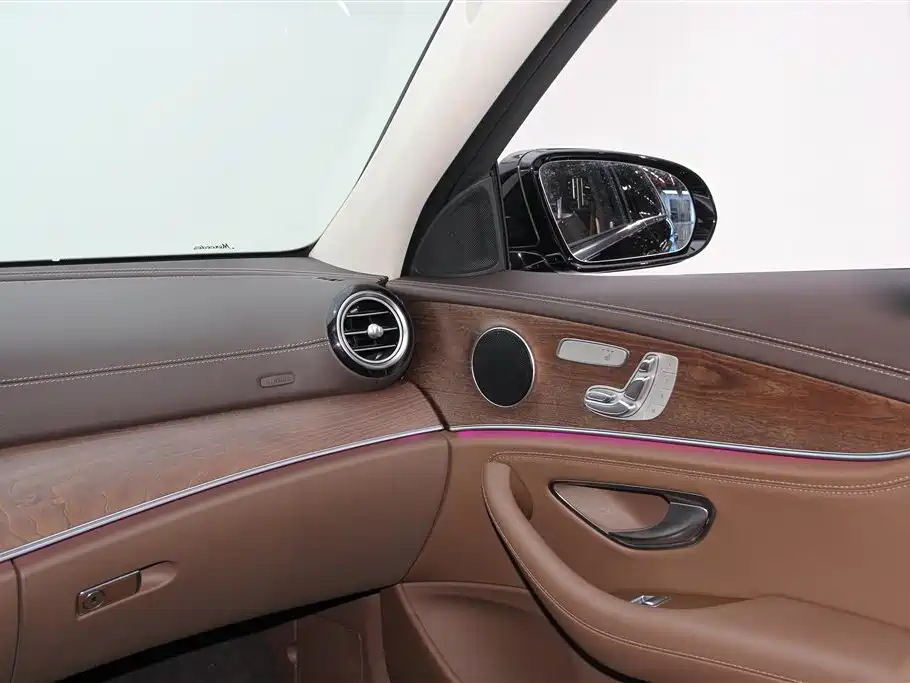 Mercedes-Benz E-Class 2023 Facelift E 300 L Fashion фото 25