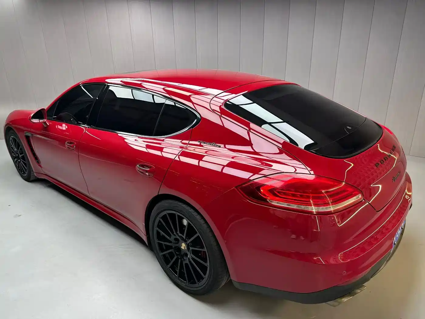 Porsche Panamera 2014 Panamera Executive 3.0T фото 3