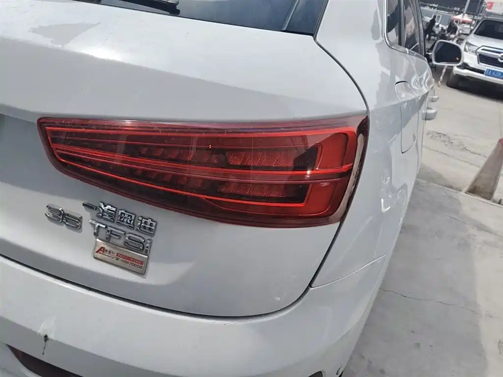Audi Q3 2018 30th Anniversary Edition 35 TFSI Fashion фото 8