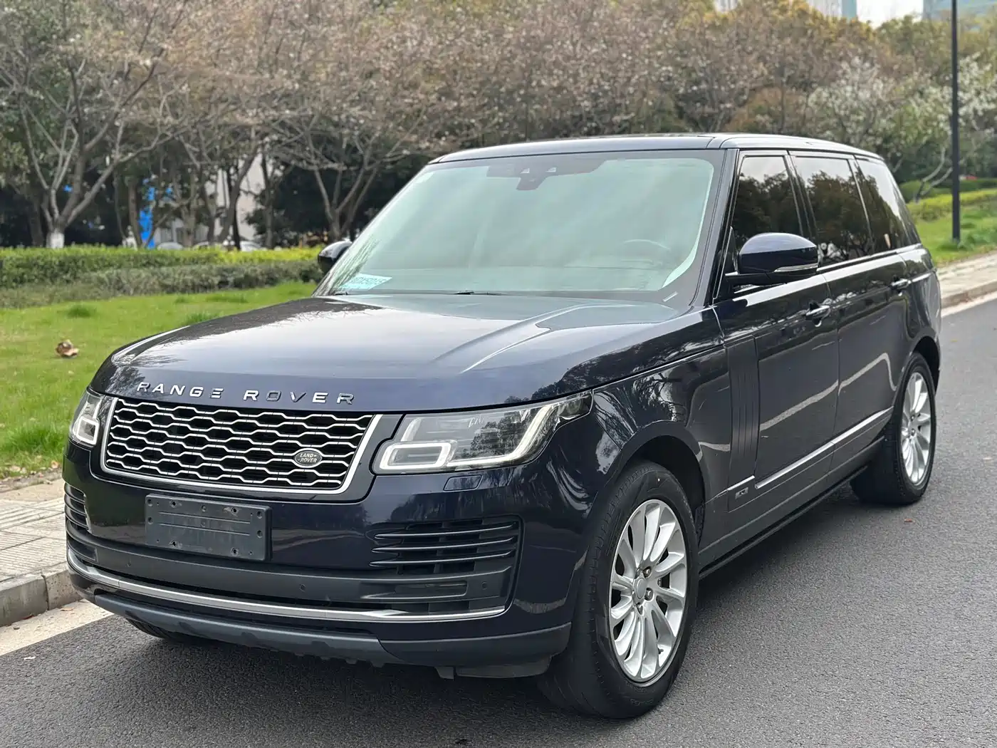 Land Rover Range Rover 2018 3.0 SC V6 Vogue Heritage Extended Edition