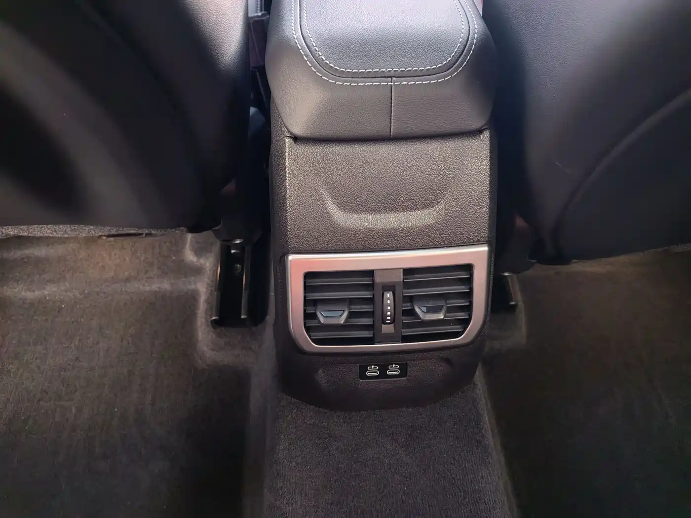 BMW 2 Series 2025 225L M Sport Moonlight Package фото 14
