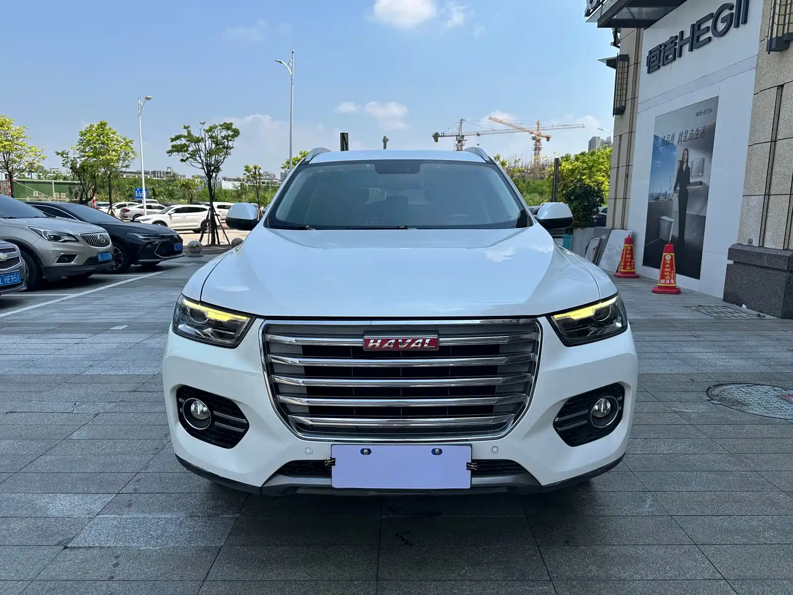Фото 2 - Haval H6