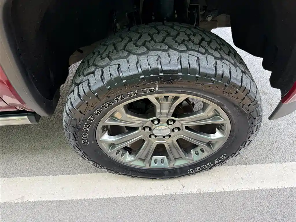 GMC Sierra 2017 Luxury Edition фото 15