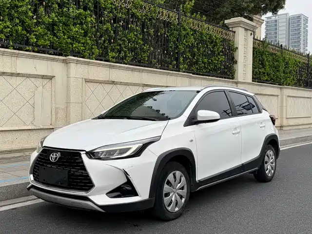 TOYOTA YARIS L ZHIXUAN