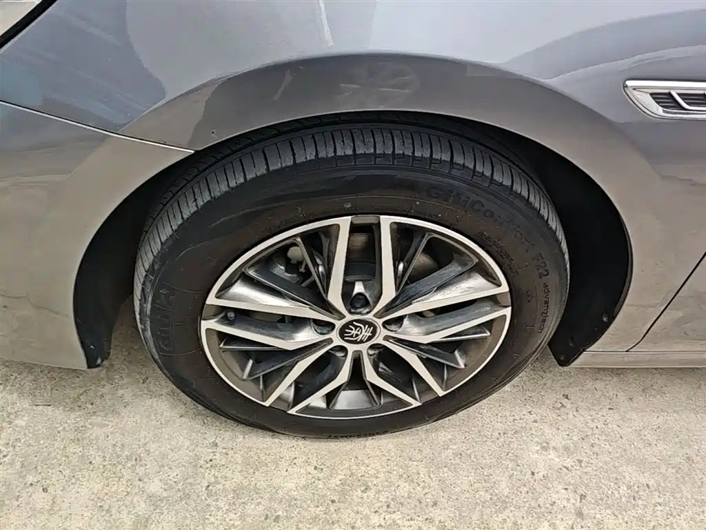BYD Qin PLUS 2021 DM-i 55KM Flagship фото 23