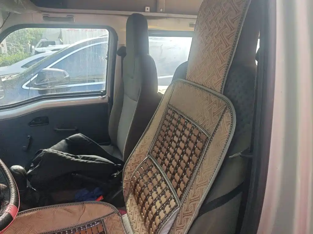 Wuling Motors Wuling Zhiguang 2019 2015 1.2L S Utility LSI