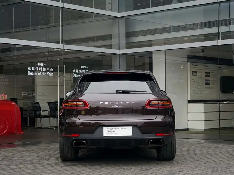 Porsche Macan 2016 Macan 2.0T фото 6