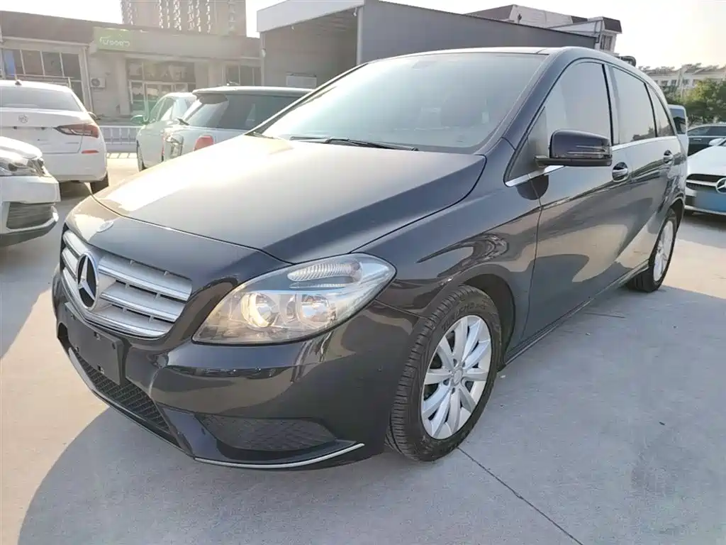 Mercedes-Benz B-Class 2012 B 180 фото 2