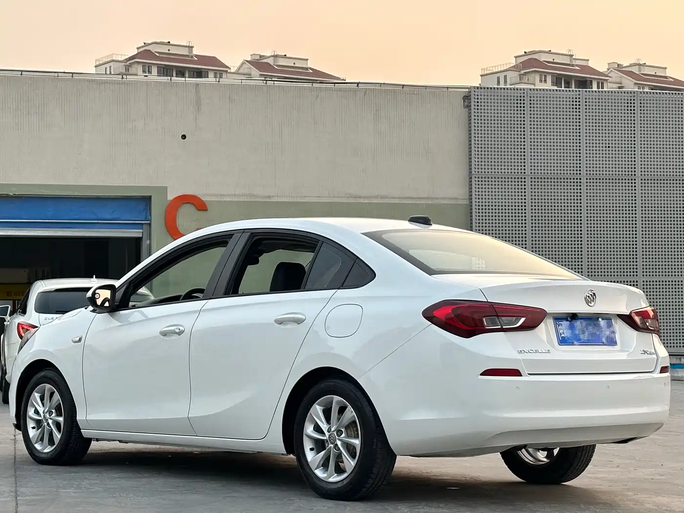 Buick Excelle 2018 15N CVT Elite фото 5