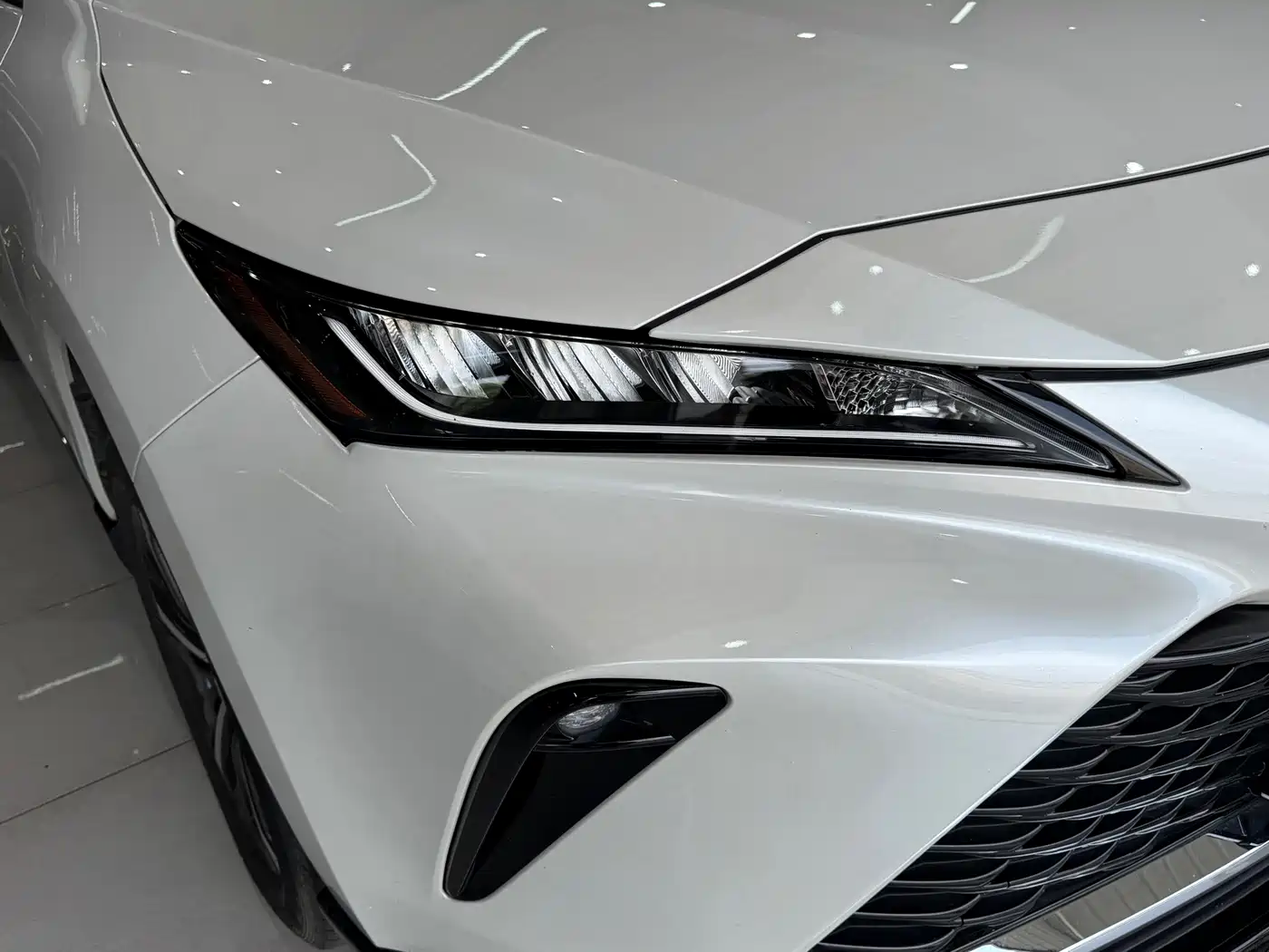 Toyota Venza 2023 2023 2.0L CVT FWD Luxury
